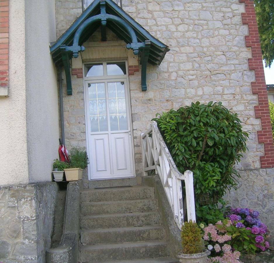 Appartements Villa Odette Bagnoles de l'Orne Normandie Exterior photo
